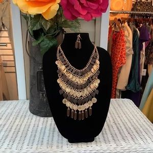 STATEMENT NECKLACE SET